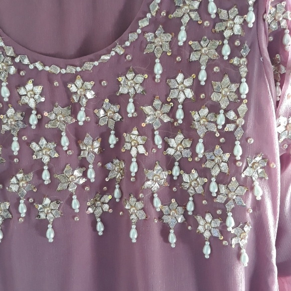 New Formal shalwar kameez dress - Picture 2 of 3